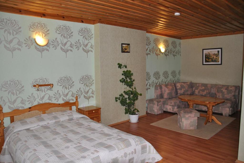 Family Hotel Shoky Tsjepelare Kamer foto